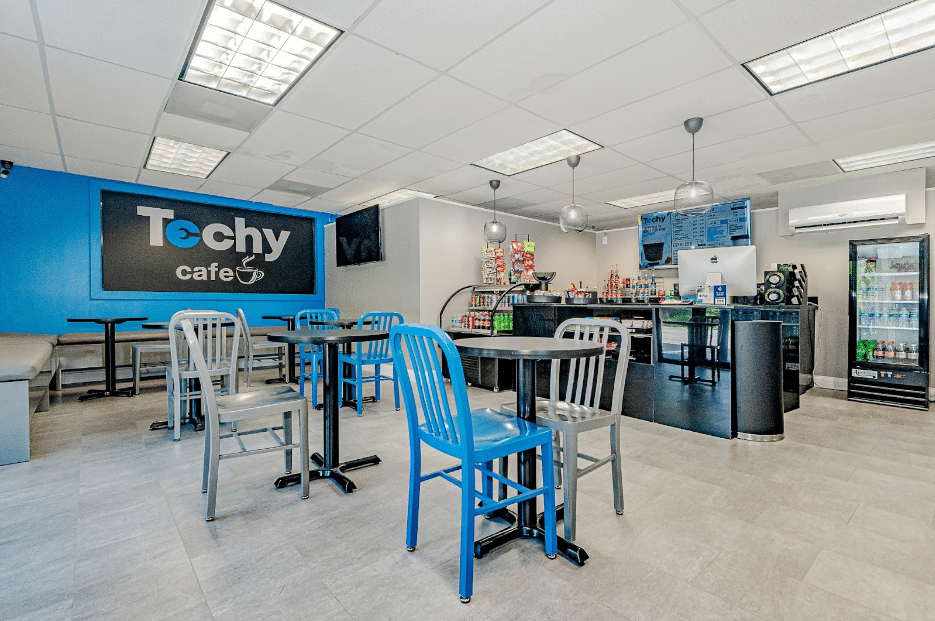 techy cafe